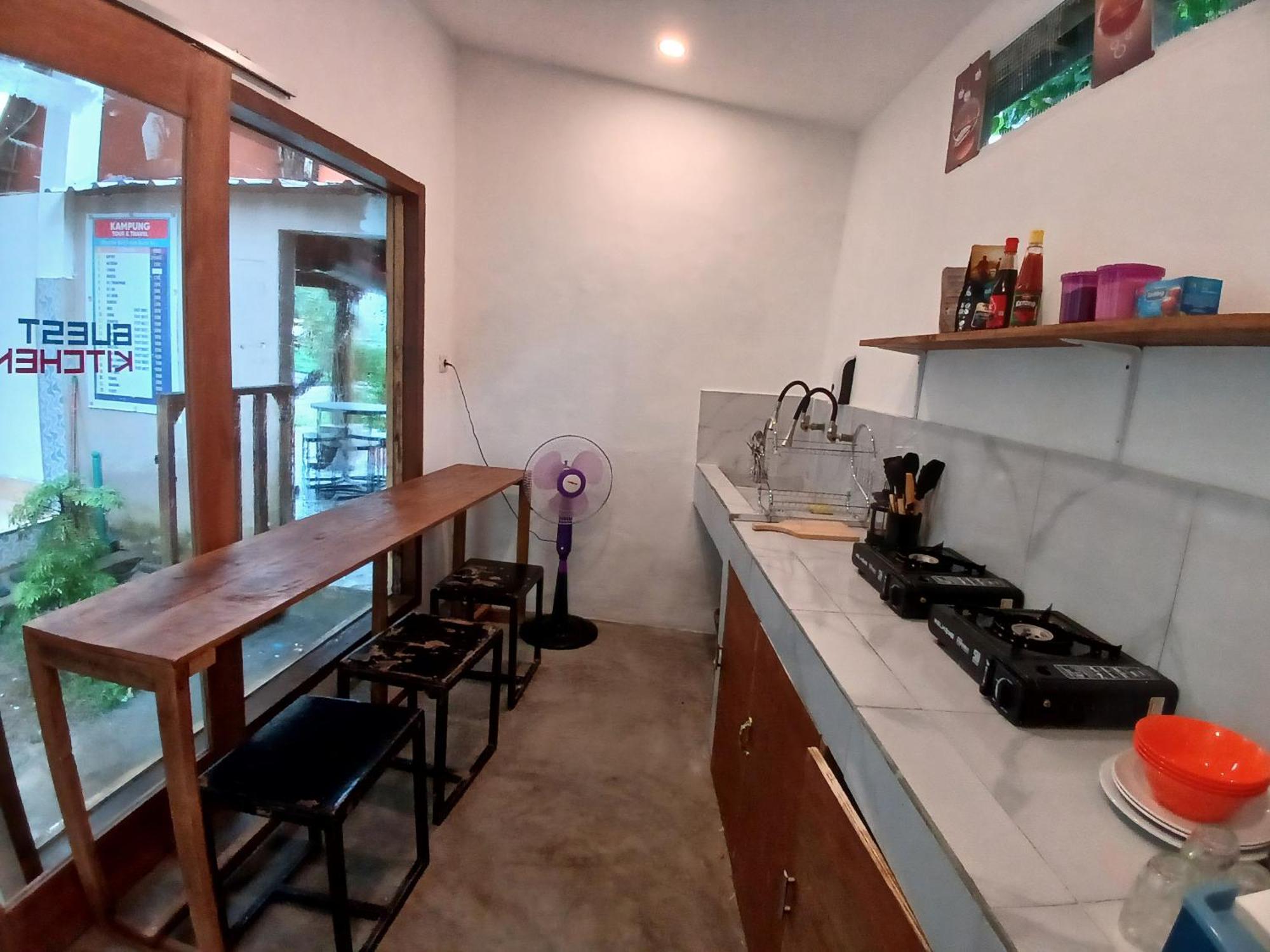 Roby Homestay Kuta  Extérieur photo